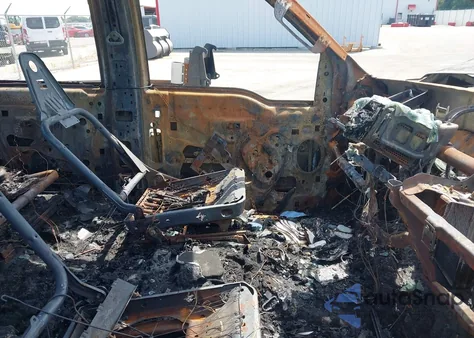 2010 Ford F-250 Cabela's/King Ranch/Lariat/Xl/Xlt из США, поврежденный, VIN 1FTSW2B52AEA92437